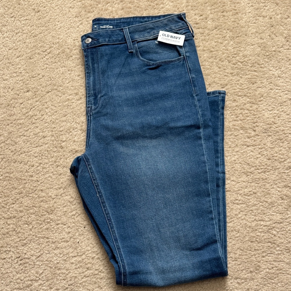 NWT Old Navy Wow Hi-Rise Flare Denim Pants - size 18 reg - Picture 3 of 4